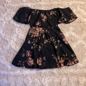 Off the Shoulder Floral Dress